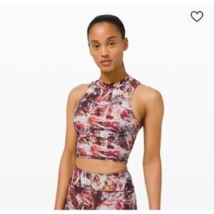 Lululemon Womens Everlux and Mesh Cropped Padded Stretch Athletic Tank Top SZ 4